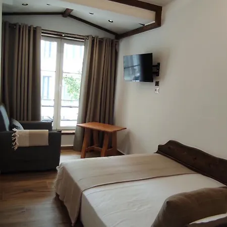 Artisan Walking Distance From The 公寓 Sarandë