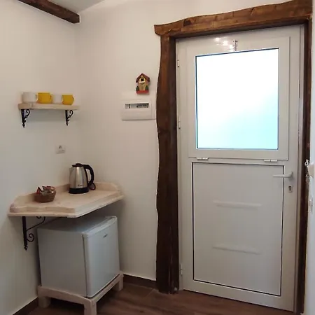 Artisan Walking Distance From The Appartement