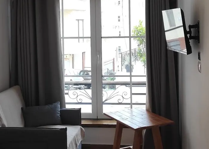 Apartament Artisan Walking Distance From The *